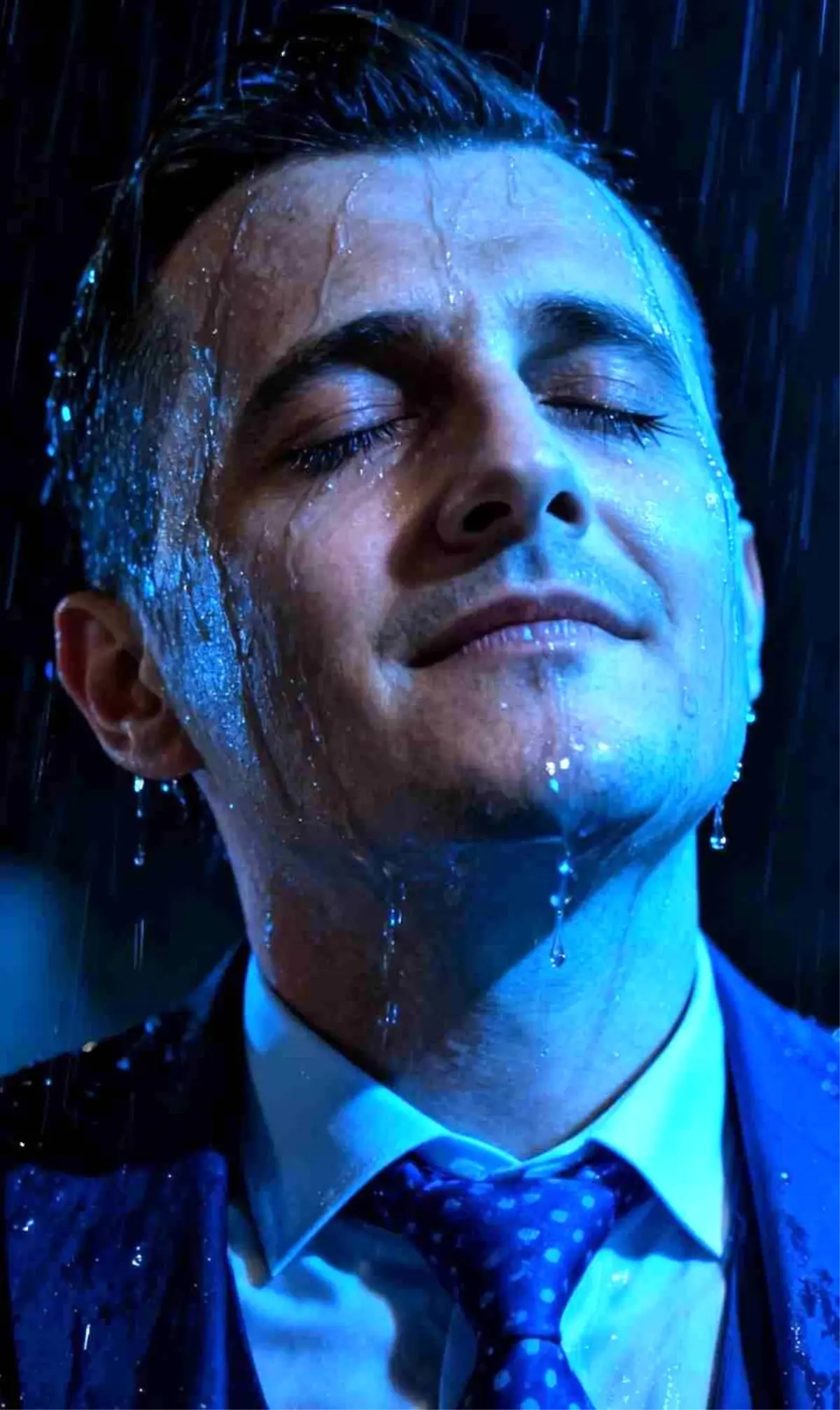 Ailesine ziyarete gelen genç sobadan sızan gazdan hayatını kaybetti