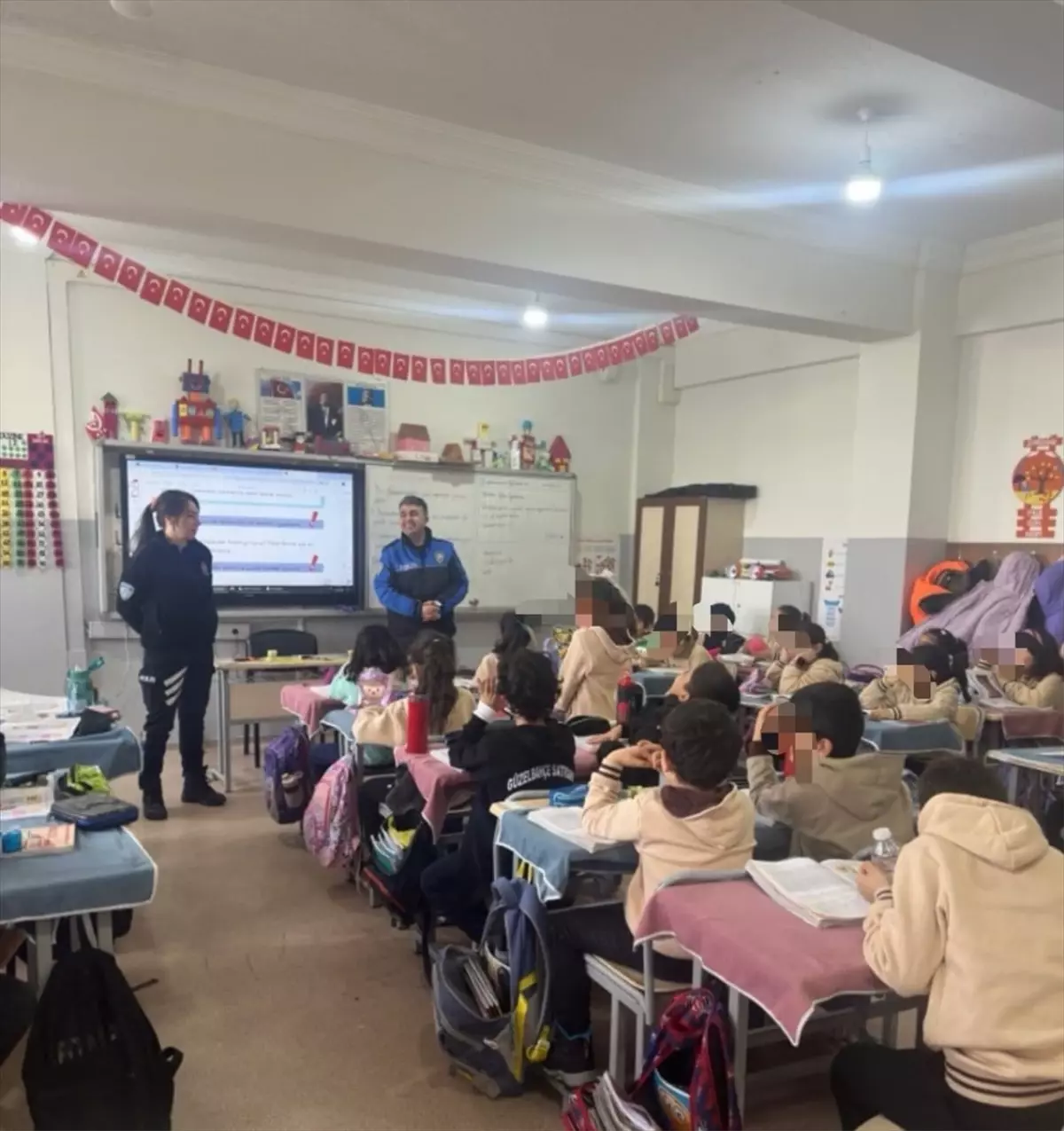 Batman'da öğrencilere polislik mesleği tanıtıldı