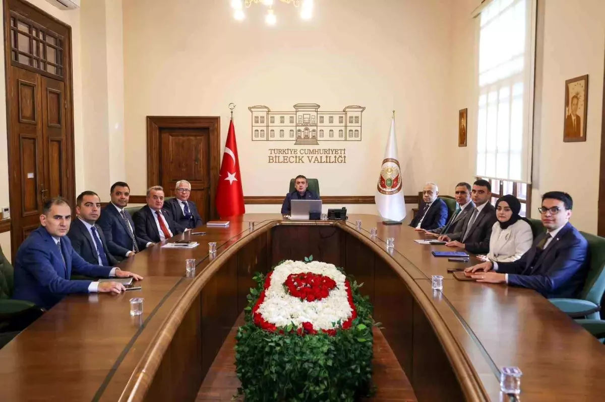 Bilecik'te mülki idare amirleri değerlendirme toplantısı gerçekleştirildi