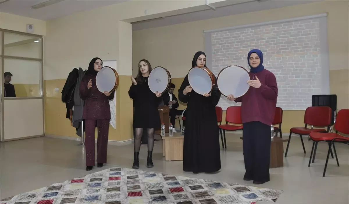 Bulanık'ta kültür sanat etkinliği düzenlendi