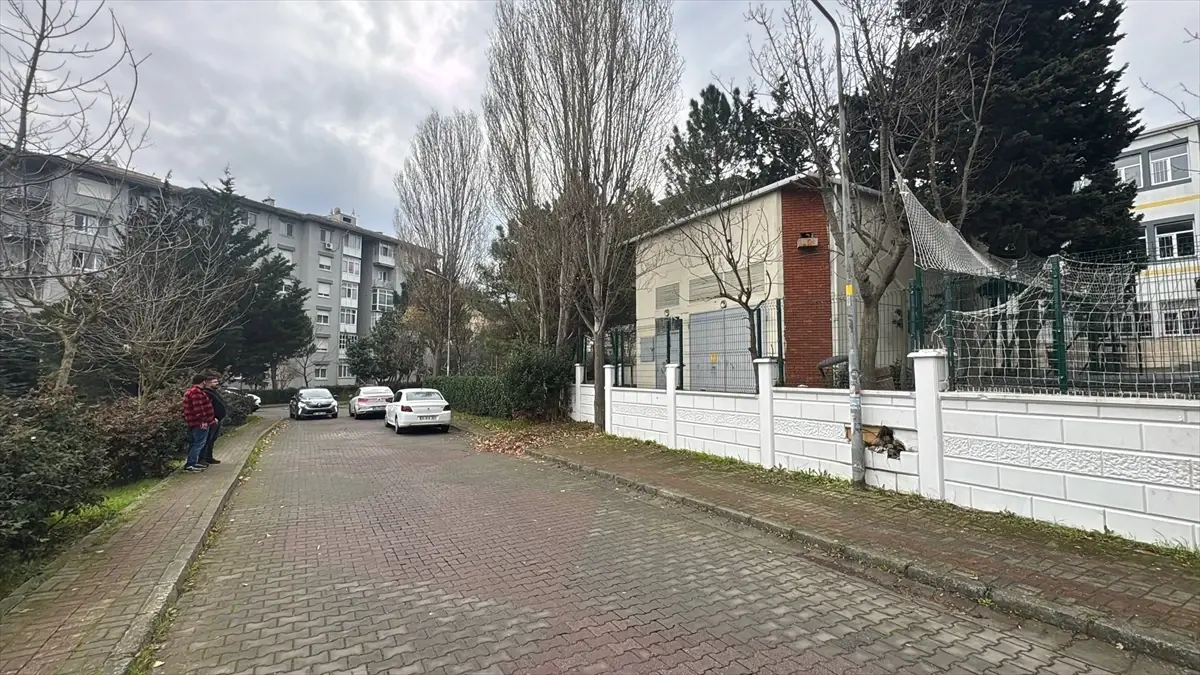 Büyükçekmece'de trafo patlamasında 2 işçi yaralandı