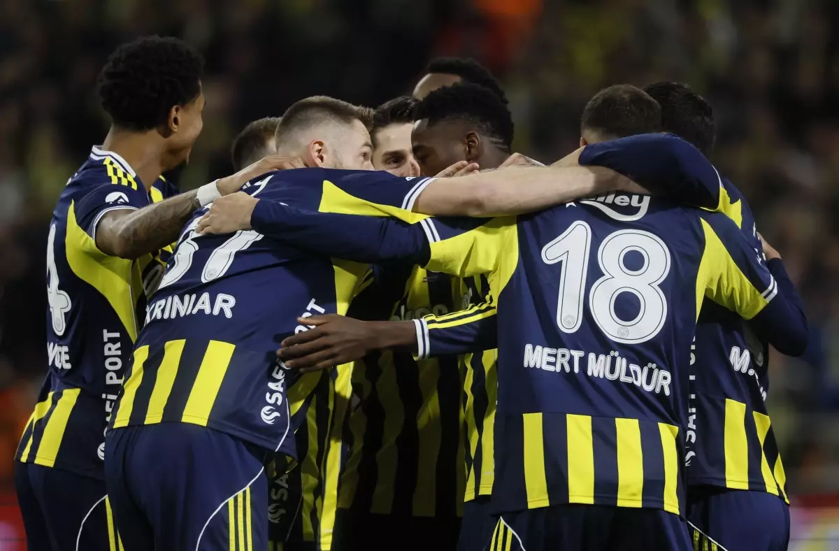 Fenerbahçe, Süper Kupa finalinde Galatasaray'ın rakibi oldu