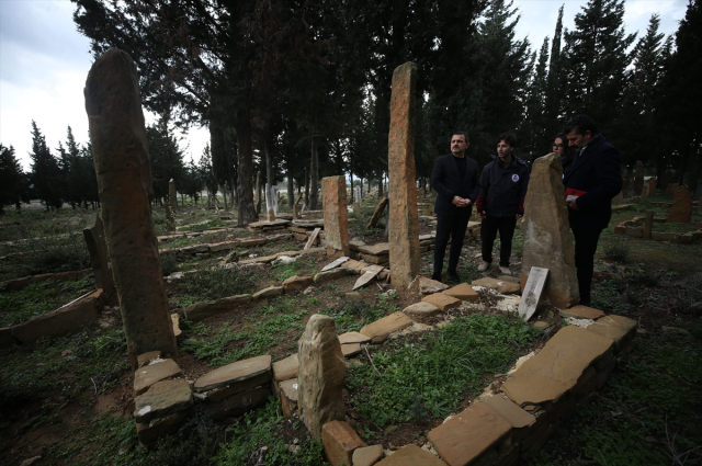 The cemetery of the first Turkish akincis who crossed to Rumeli has been revealed in the Gallipoli Peninsula