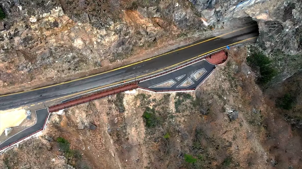 Giresun'daki tarihi tünelin çevresi düzenlendi