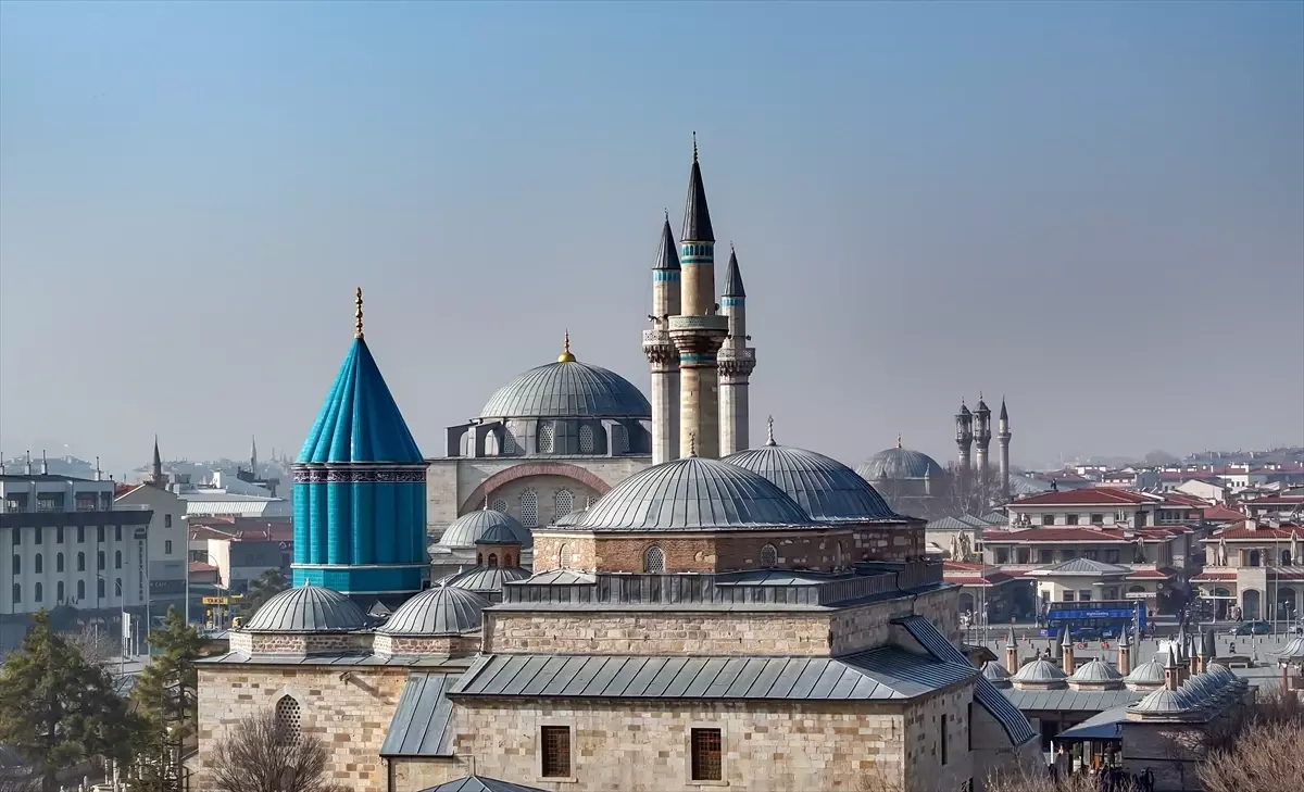 Mevlana'nın "gel" çağrısına 2025'te 3 milyondan fazla kişi uydu