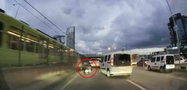 motosikletliye carpan surucunun yaptigi ilk 19433962 5587 m