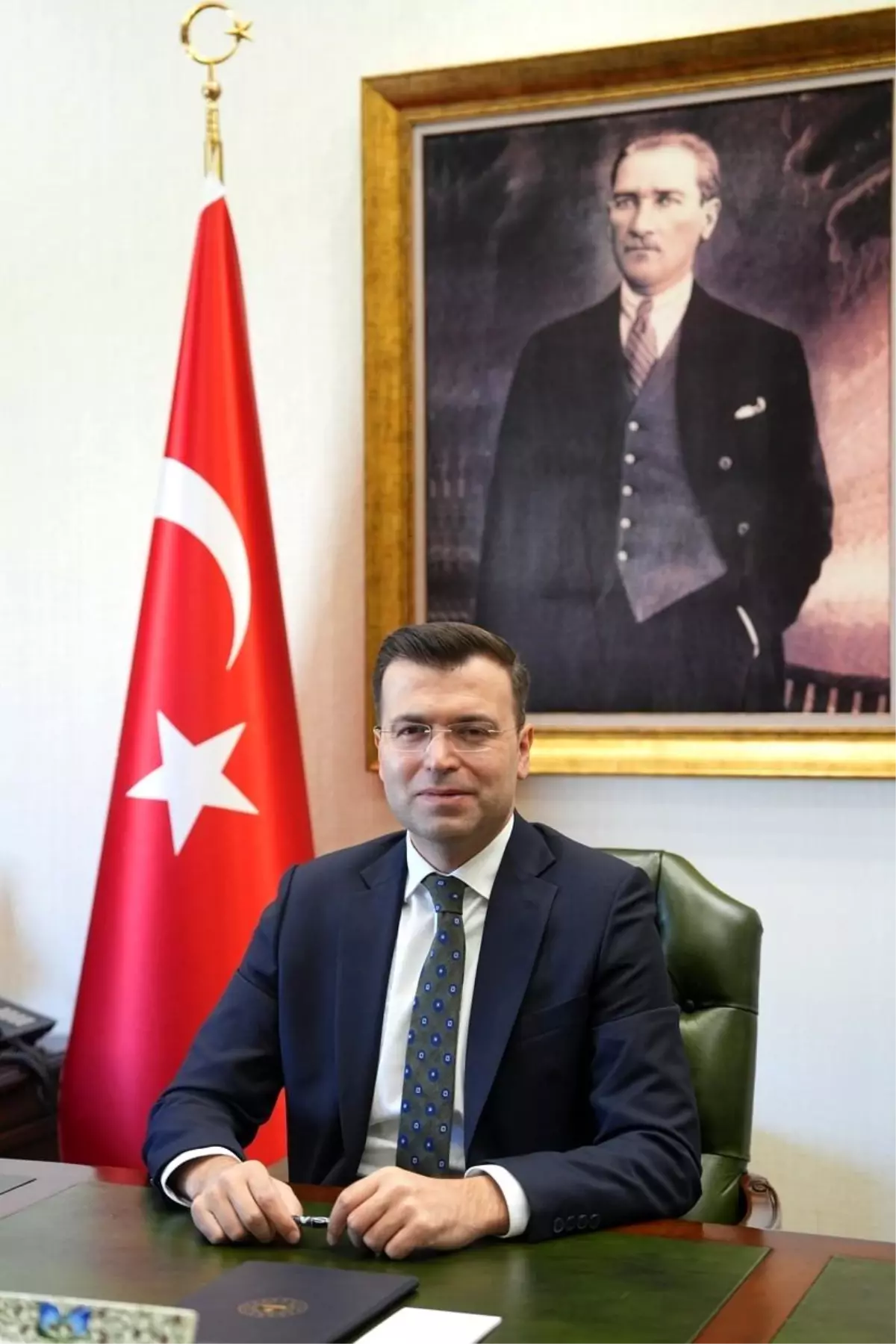 Niğde'nin yeni valisi Nedim Akmeşe oldu