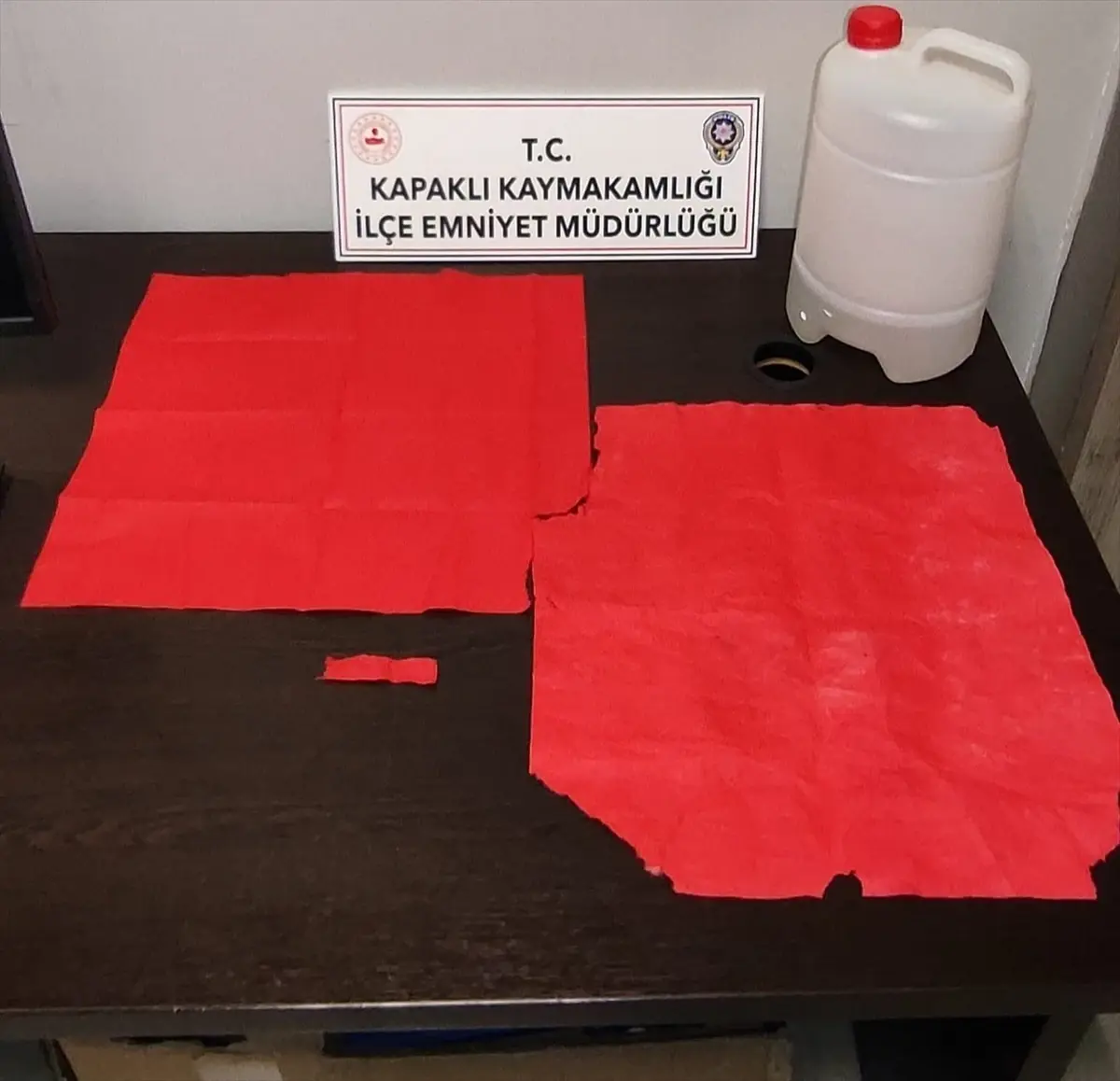 Tekirdağ'da uyuşturucu operasyonunda yakalanan 3 zanlı tutuklandı