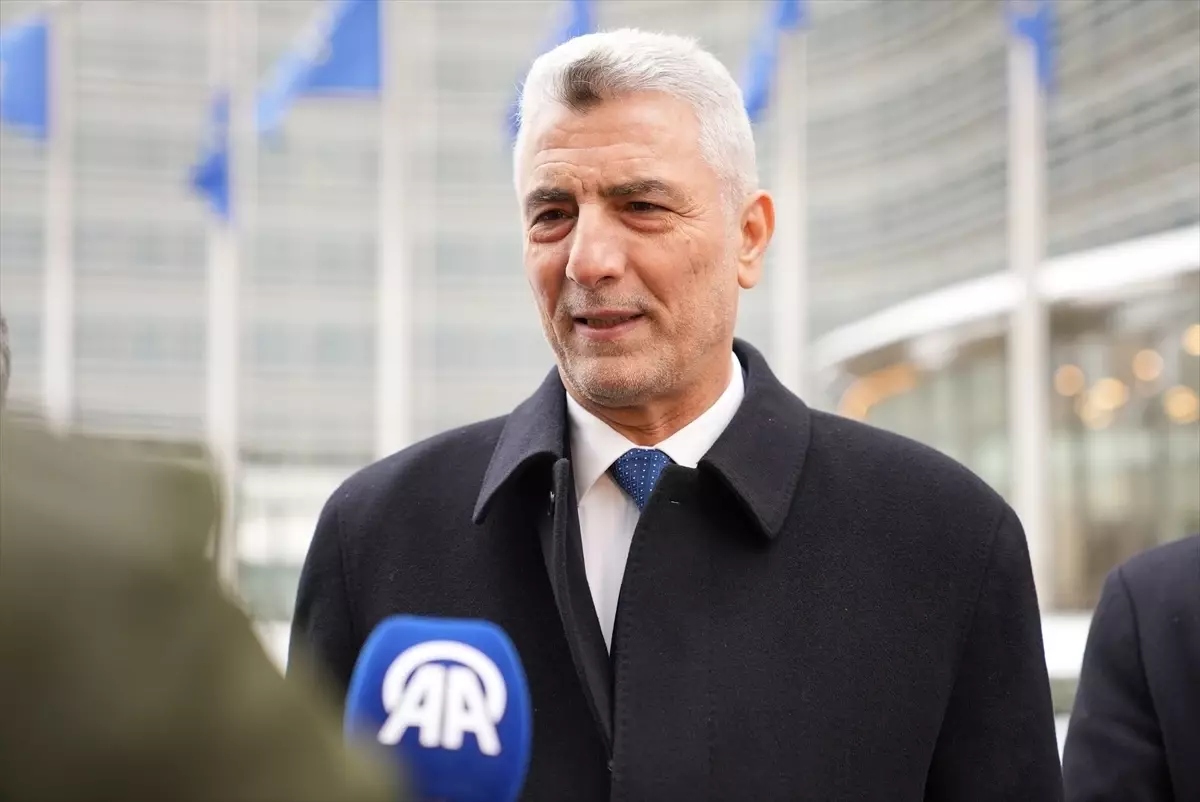 Ticaret Bakanı Bolat: 'AB, Türkiye ile daha güçlü bir savunma müttefikliği arayışında'