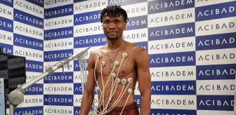 Trabzonspor, Nijeryalı futbolcu Chibuike Nwaiwu'yu renklerine bağladı