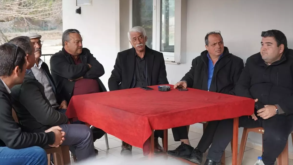 Ula Belediye Başkanı Caner vatandaşlarla buluştu