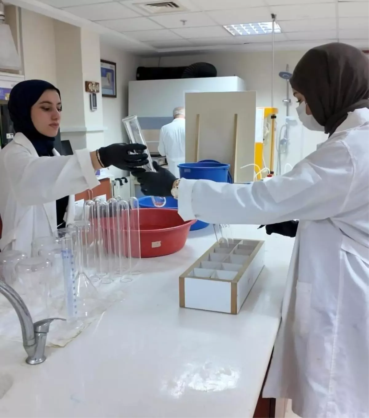 Üniversiteden çiftçilere toprak analizi desteği