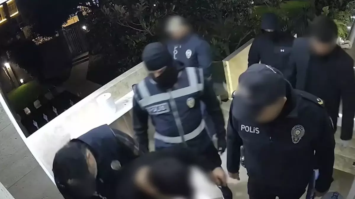 Antalya'da 'sahte polis' operasyonu ile 4 milyon dolarlık kripto vurgunu