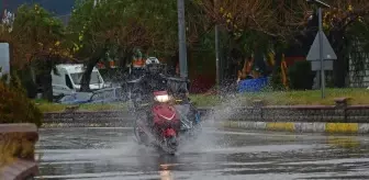 Aydın'da şiddetli yağış ve fırtına etkili oldu