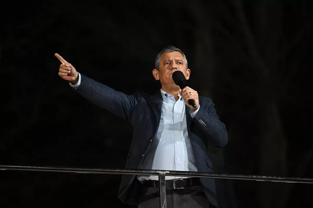 CHP Genel Başkanı Özel, partisinin Beykoz mitinginde konuştu Açıklaması