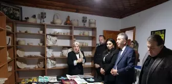 Çubuk Belediye Meclisi'nin grup başkanvekillerinden Kadın El İşleri Atölyesi'ne ziyaret