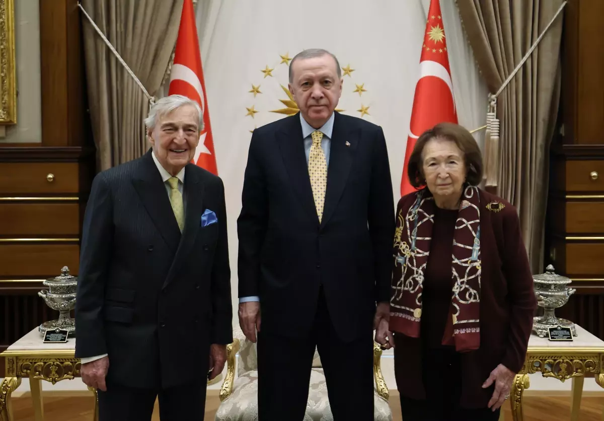 Cumhurbaşkanı Erdoğan, Rahmi Koç ve Semahat Arsel'i Kabul Etti