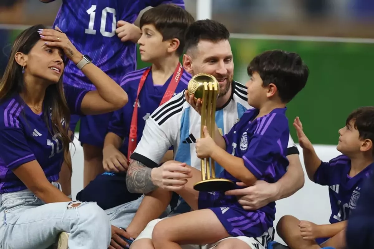 "Eşim izin vermiyor" diyerek açıkladı! Messi'nin bunu yapması yasak