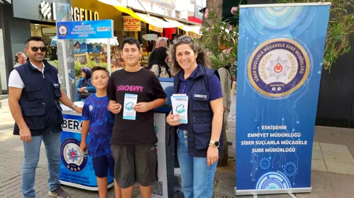 Eskişehir'de 1 yılda 65 bin 82 vatandaş siber suçlarla ilgili bilgilendirildi