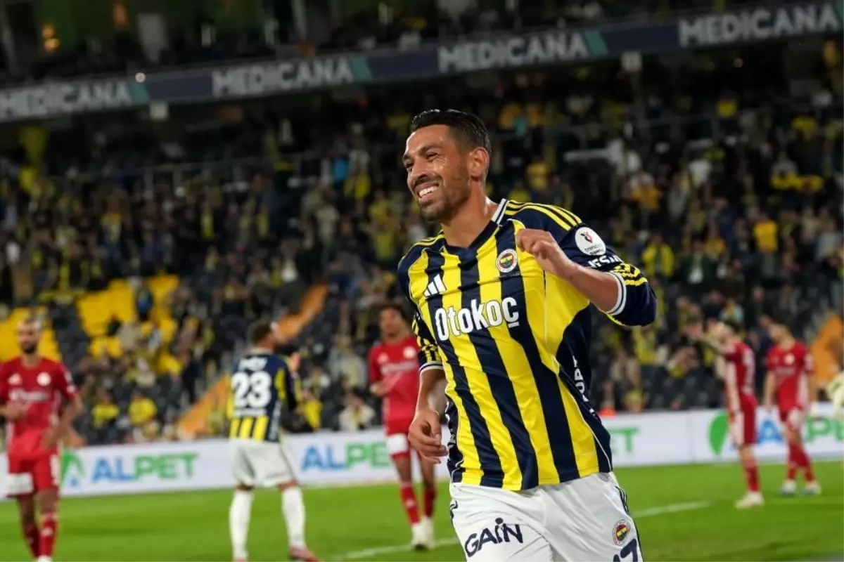 Fenerbahçe, İrfan Can Kahveci'yi Kasımpaşa'ya kiraladı