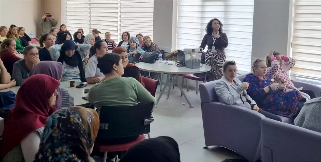 Gelibolu'da Verem Haftası kapsamında SODAM kursiyerlerine eğitim verildi