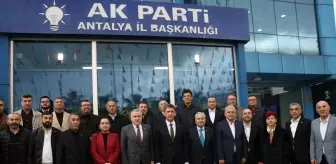 Gençlik ve Spor Bakanı Bak, AK Parti Antalya İl Başkanlığını ziyaret etti