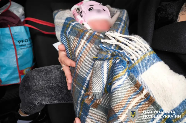 insanlik disi olay yeni dogan bebegini satmaya 19439677 5754 m