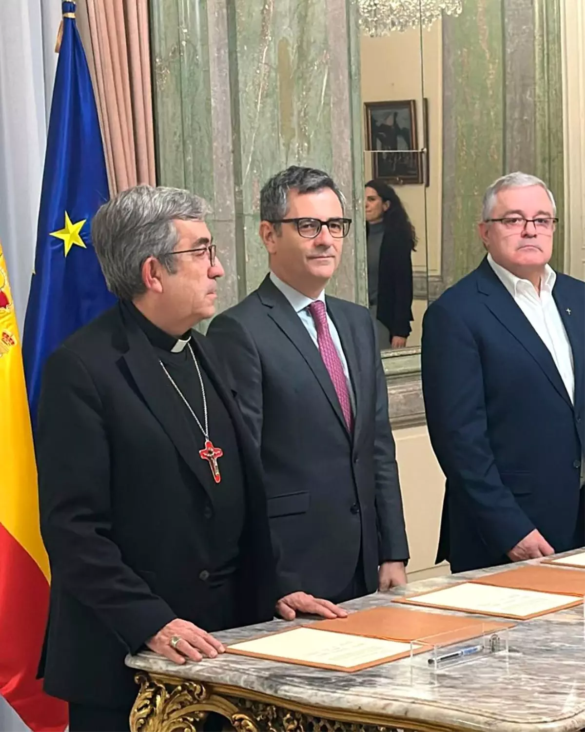 İspanya'da Katolik Kilisesi, cinsel istismar kurbanlarına tazminat ödeyecek