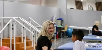 Kepez Belediyesi Sağlık Merkezi 12 poliklinikte hizmet sunuyor