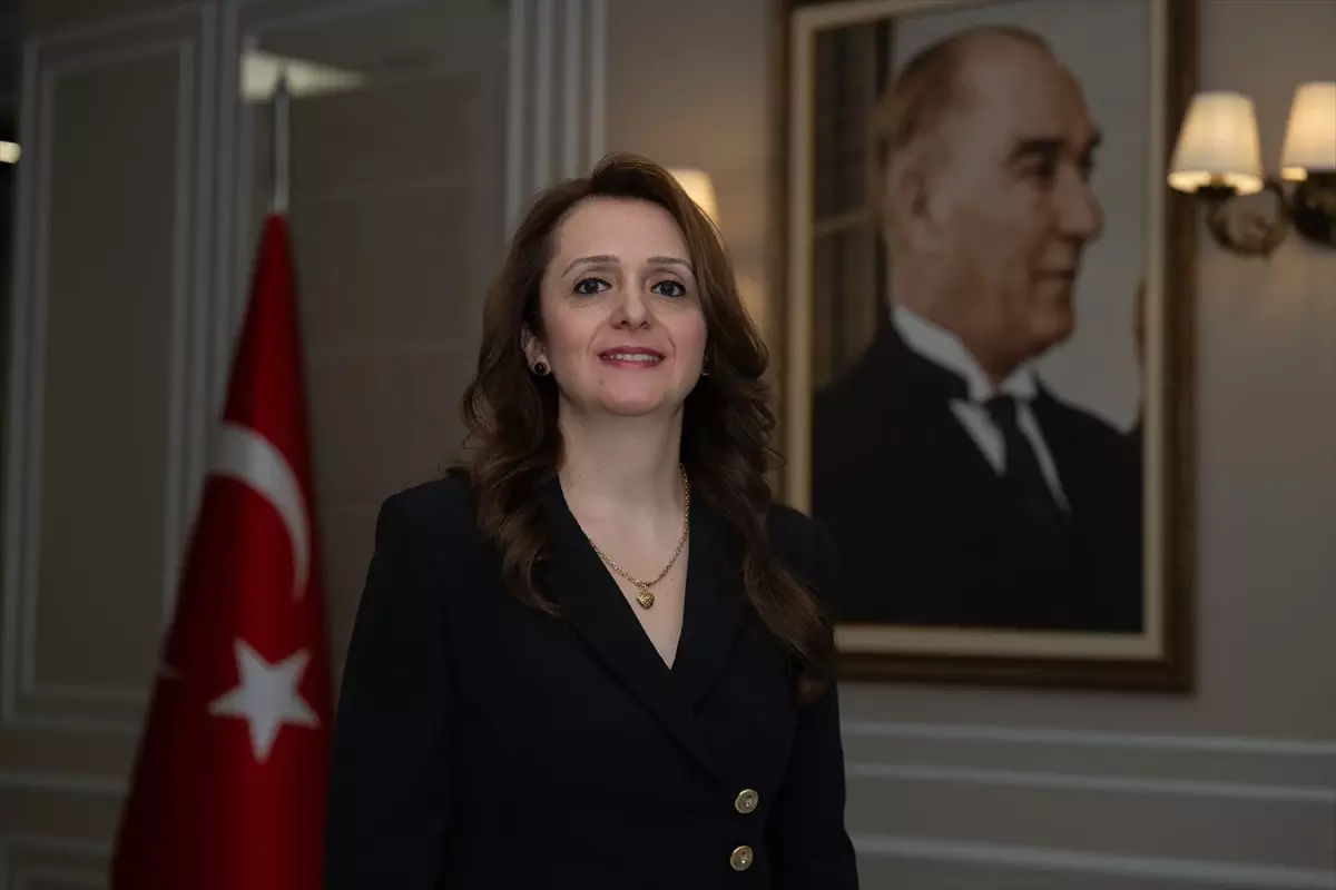 Köy okullarında kız öğrencilere umut olan Türk eğitimciye küresel ödül