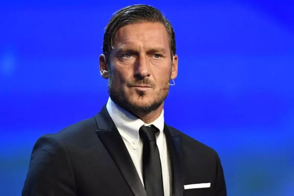''Mezar taşınıza ne yazılacak?'' sorusuna Totti'den bomba yanıt