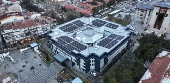 Niğde Belediyesi hizmet binası çatısına GES kurdu