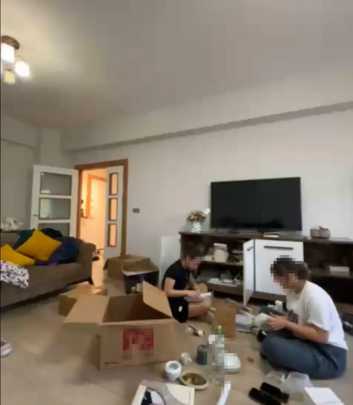 Öğrencilerini evine temizlik yapmaya götüren öğretmene soruşturma