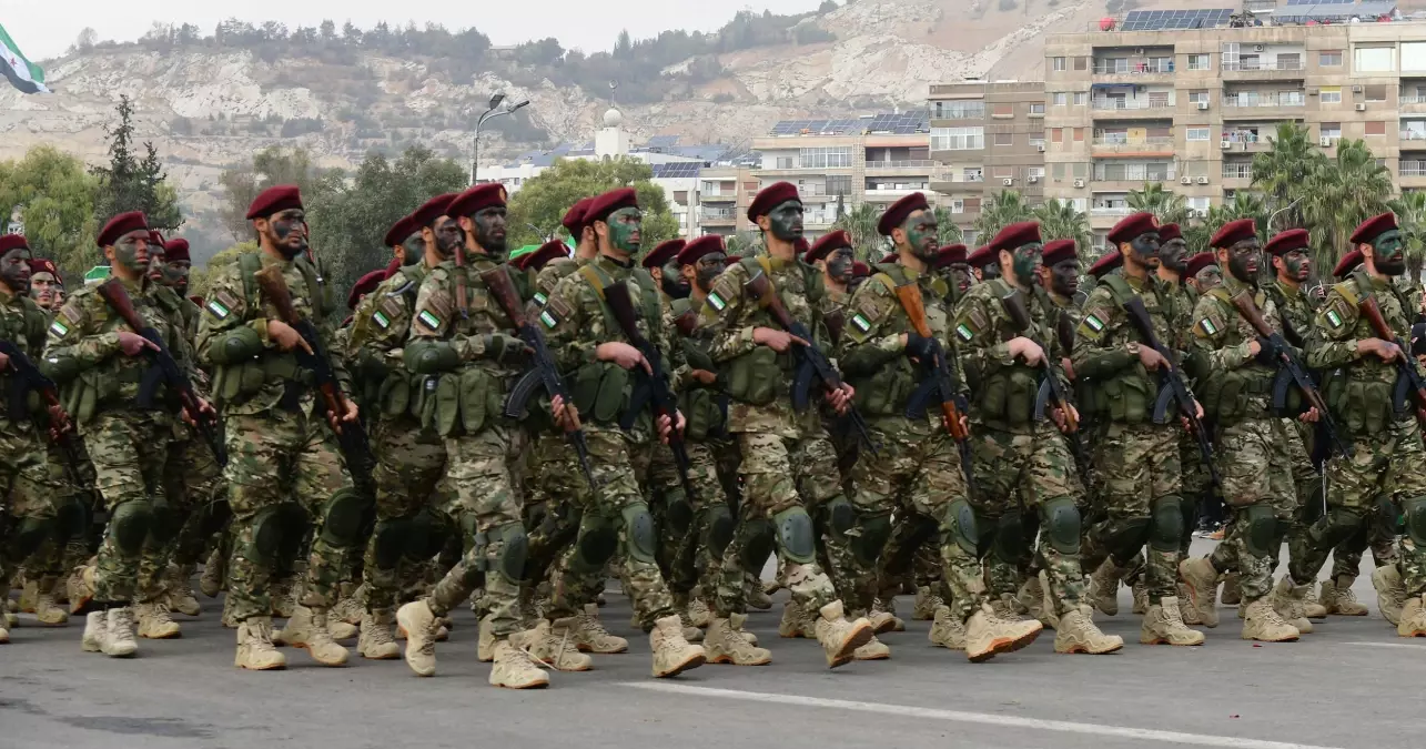 Suriye ordusu, Halep'te SDG'ye yönelik nokta operasyonlara başladı