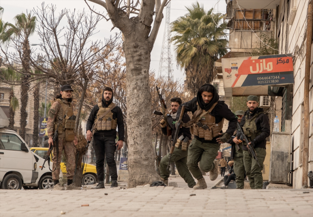 suriye ordusu ypg ye yonelik nokta 19440118 4563 m