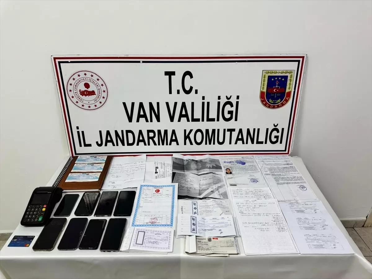 Van'da tefecilik operasyonunda 8 şüpheli gözaltına alındı