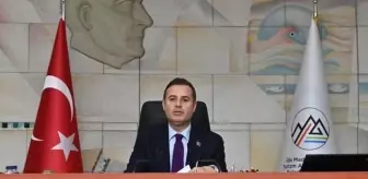 Ahmet Akın kimdir, hangi partiden? Ahmet Akın AK Parti'ye mi geçecek? Akın'dan açıklama geldi!