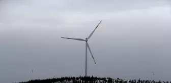 Aladağlar'da oluşan kar güzelliği dronla görüntülendi