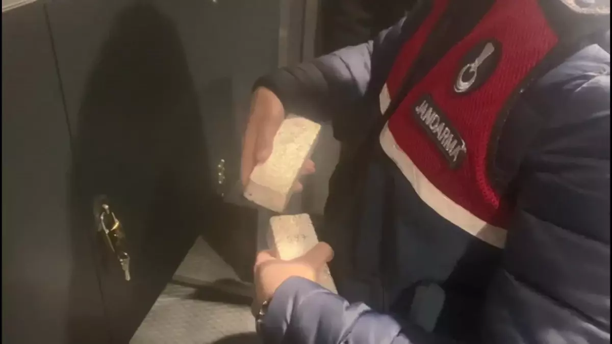 Altın ve kıymetli maden ticaretine yönelik operasyonda 7 gözaltı