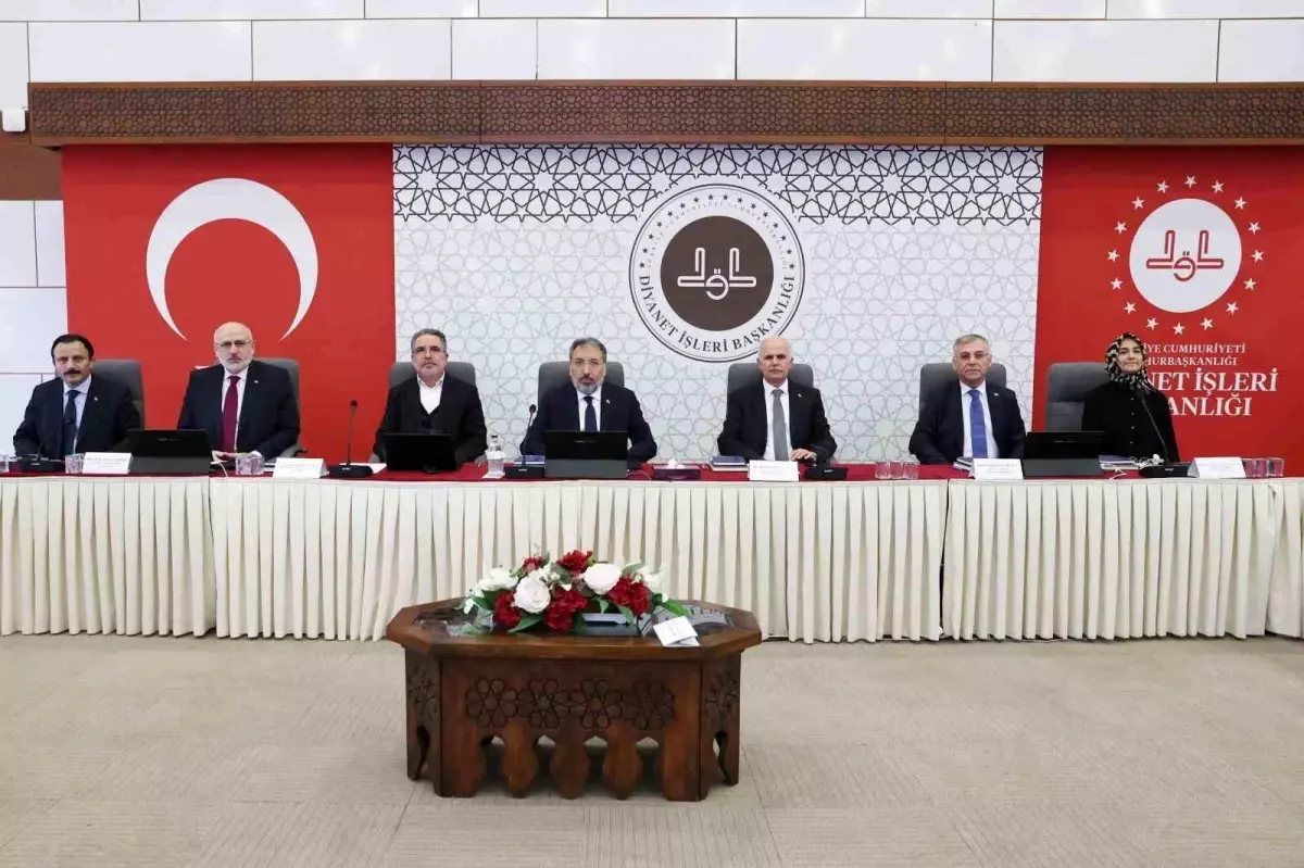 Arpaguş: "Ankara'daki strateji, Anadolu'da pratiğe dönüşmüyorsa, Anadolu'daki sorun Ankara'da çözülmüyorsa...