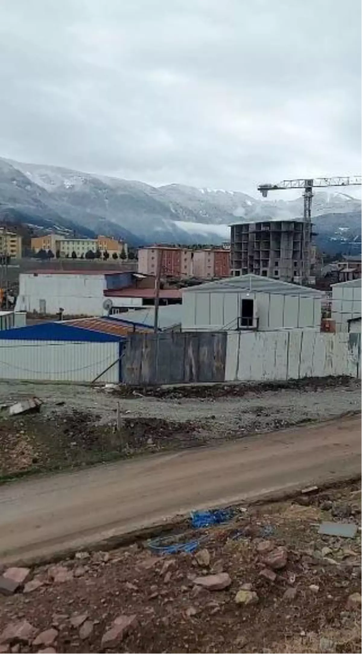 Artvin'de inşaattan düşen işçi hayatını kaybetti