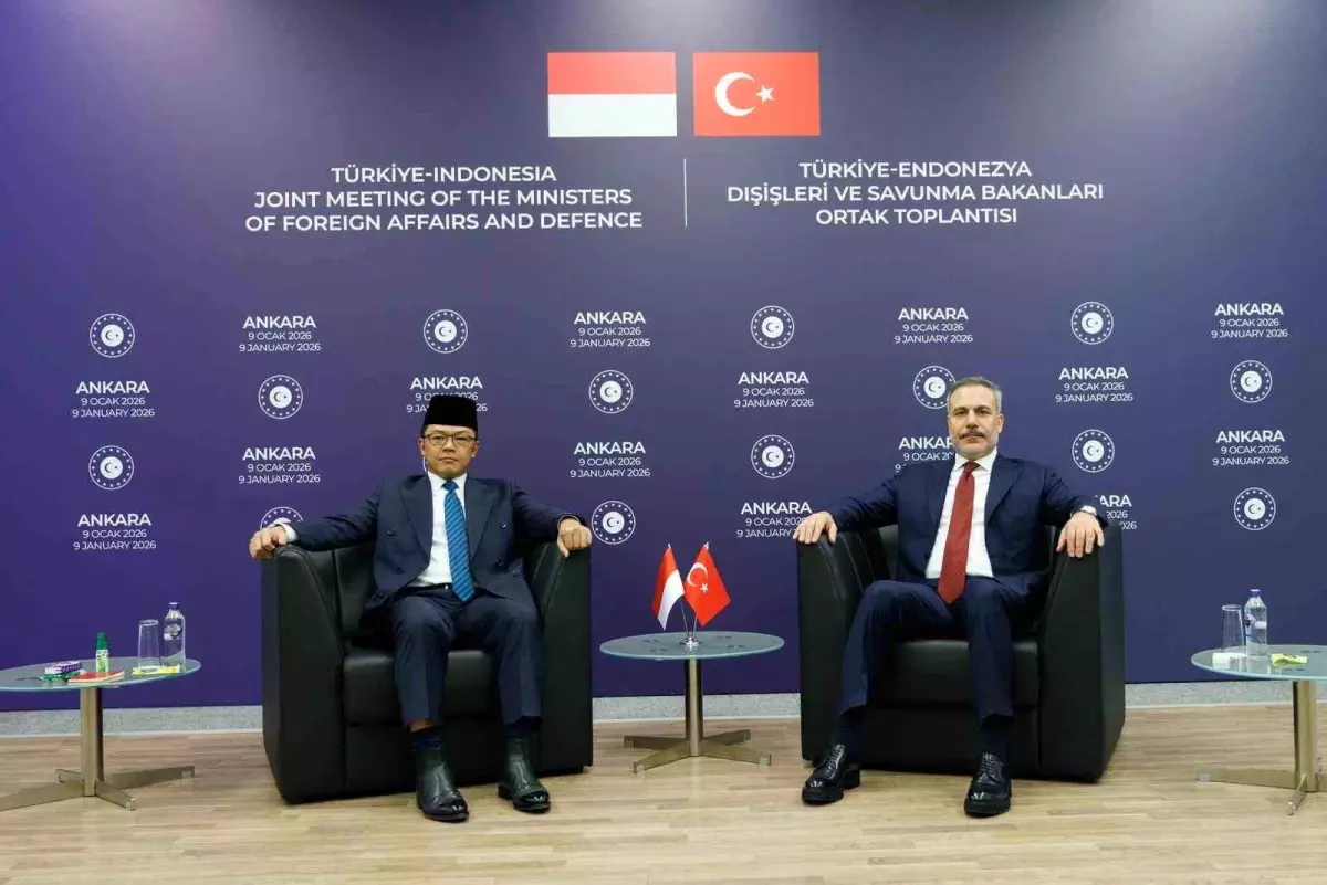 Dışişleri Bakanı Fidan, Endonezyalı mevkidaşı Sugiono ile görüştü