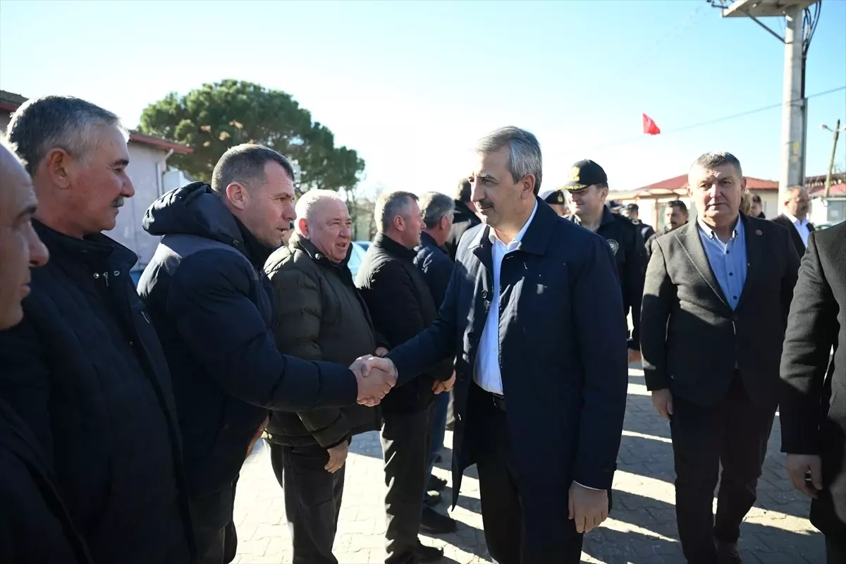 Edirne Valisi Sezer Lalapaşa'da köy muhtarlarıyla bir araya geldi