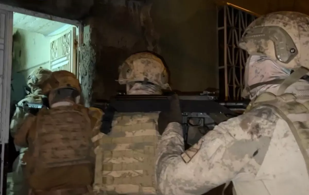 Gaziantep'te şafak vakti DEAŞ operasyonu: 5 şahıs tutuklandı