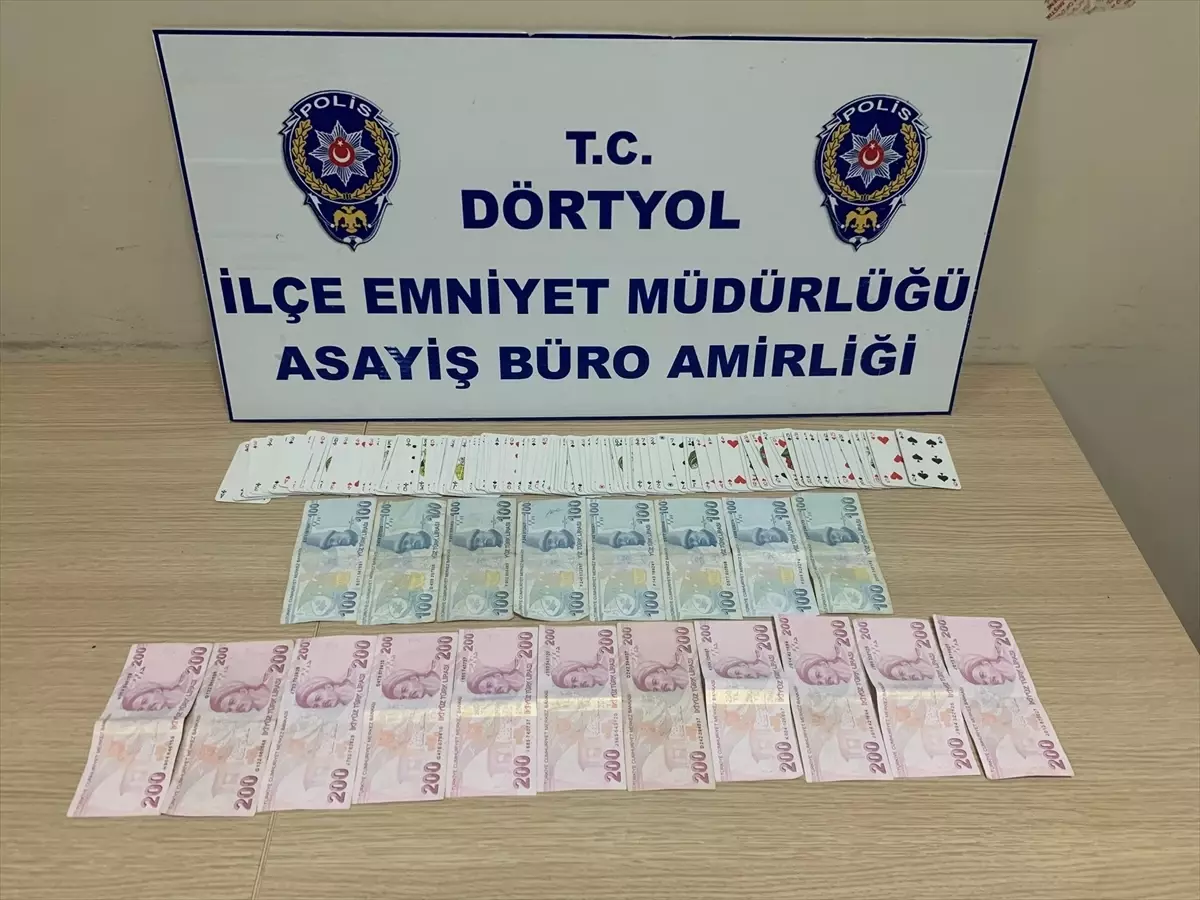 Hatay'da kumar oynayan 4 kişiye 46 bin 416 lira ceza kesildi