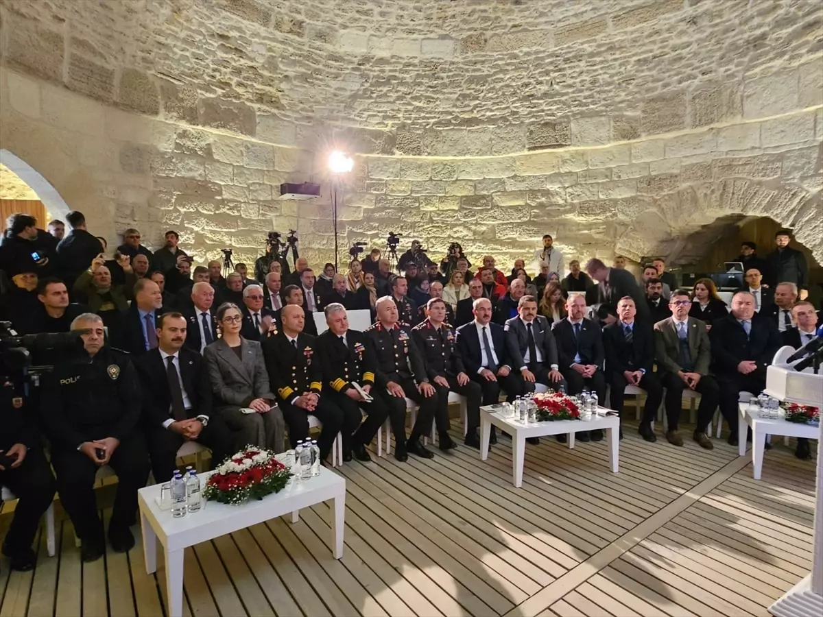 İtilaf Devletleri'ne bağlı güçlerin Gelibolu Yarımadası'ndan tahliyesinin 110. yıl dönümünde tören yapıldı