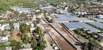 Kumluca'da taşkın kontrol tesisinin 1. kısmı tamamlandı