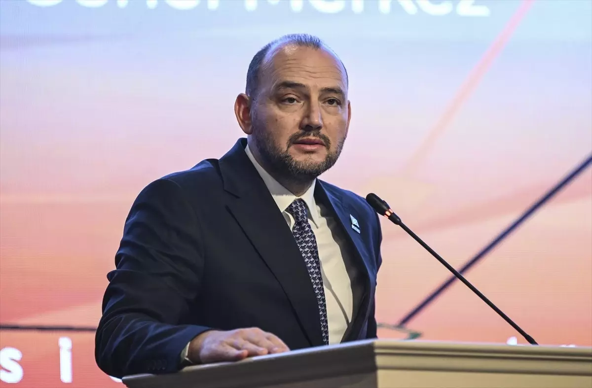 MÜSİAD Başkanı Burhan Özdemir "2025 Yılı Değerlendirmesi, 2026 Yılı Beklentileri" programında konuştu Açık...