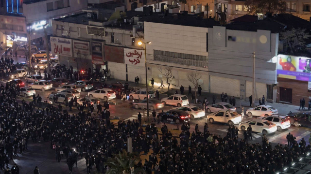 Трамп: Если они начнут убивать людей, мы очень сильно ударим по Ирану