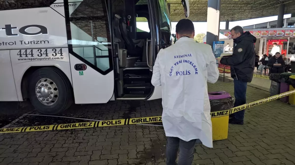 Edirne'de Otobüs Kazası: 1 Ölü, 1 Yaralı